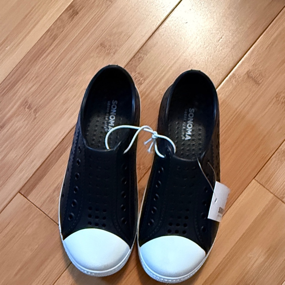 Black and White Slip-On Shoes NWT 13c
